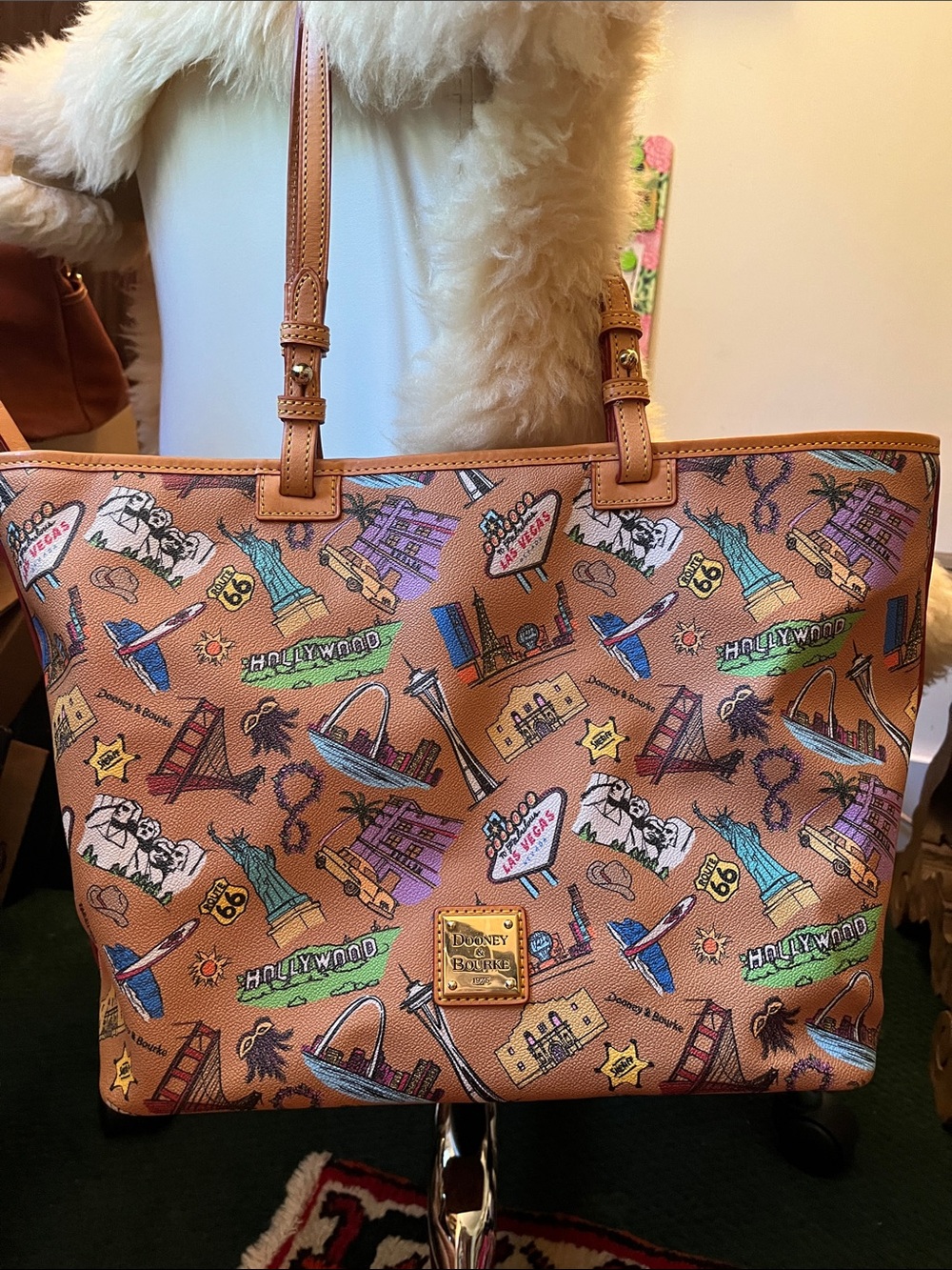 Dooney & Bourke Large Americana Tote with Vaccheta leather trim